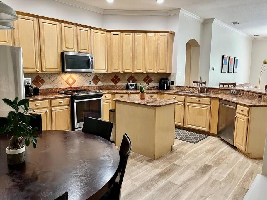 Sandy Oasis 5 Bedroom With Pool Sarasota Μπράντεντον Εξωτερικό φωτογραφία